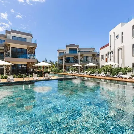 Penthouse Beachfront Ocean Terraces Residence, Poste Lafayette-Apt-D3
